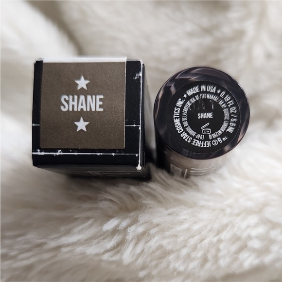 NIB Jeffree Star Lipstick in “Shane” Frosted Brown - Picture 2 of 5